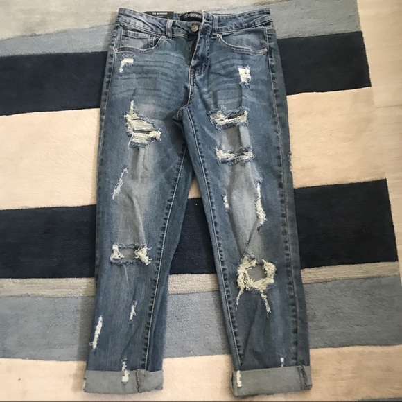 SOLD ON MERCARI - Picture 6 of 9